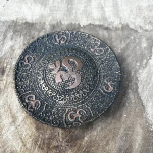 🕉️ Incensário Om – Frequência, Harmonia e Centro Espiritual